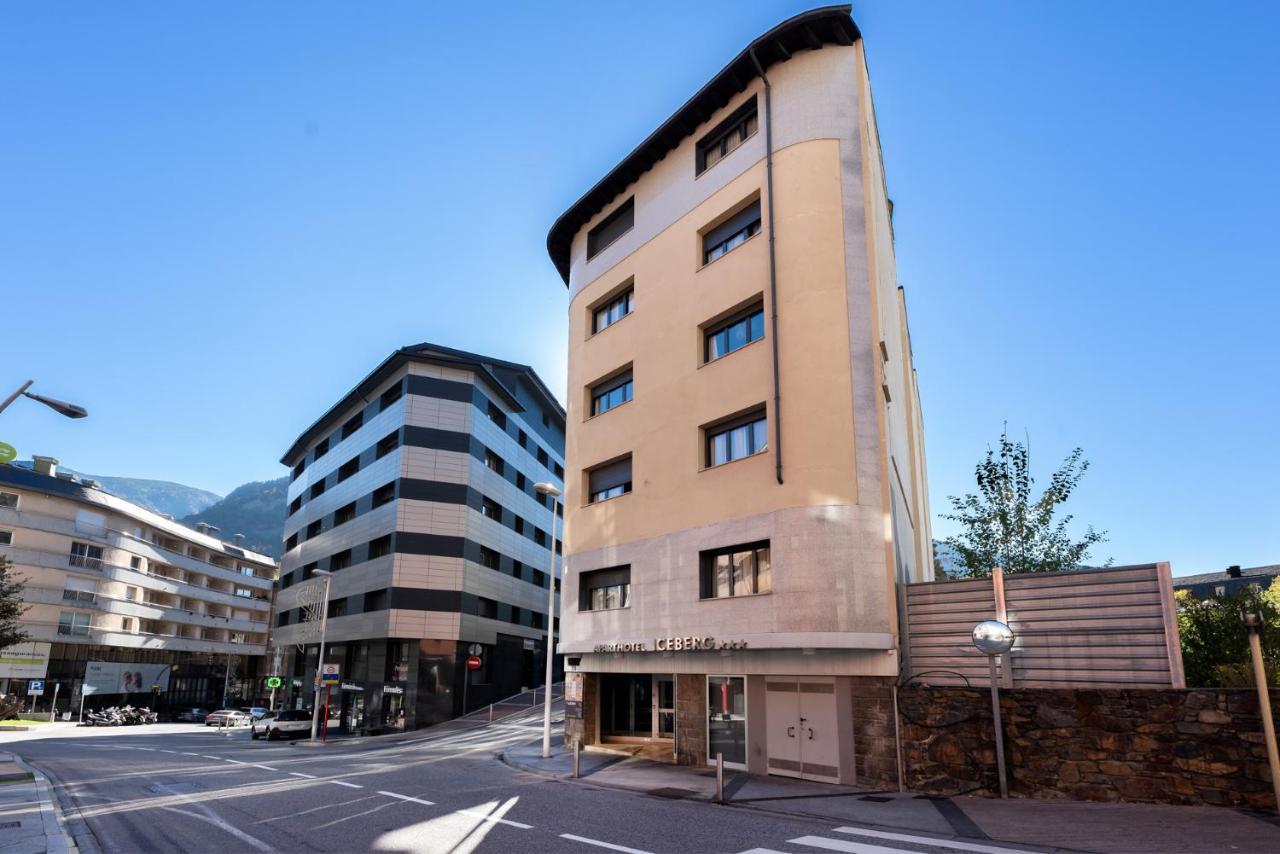 Aparthotel Iceberg Sant Julià de Lòria Εξωτερικό φωτογραφία