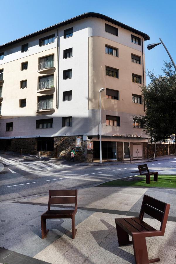 Aparthotel Iceberg Sant Julià de Lòria Εξωτερικό φωτογραφία