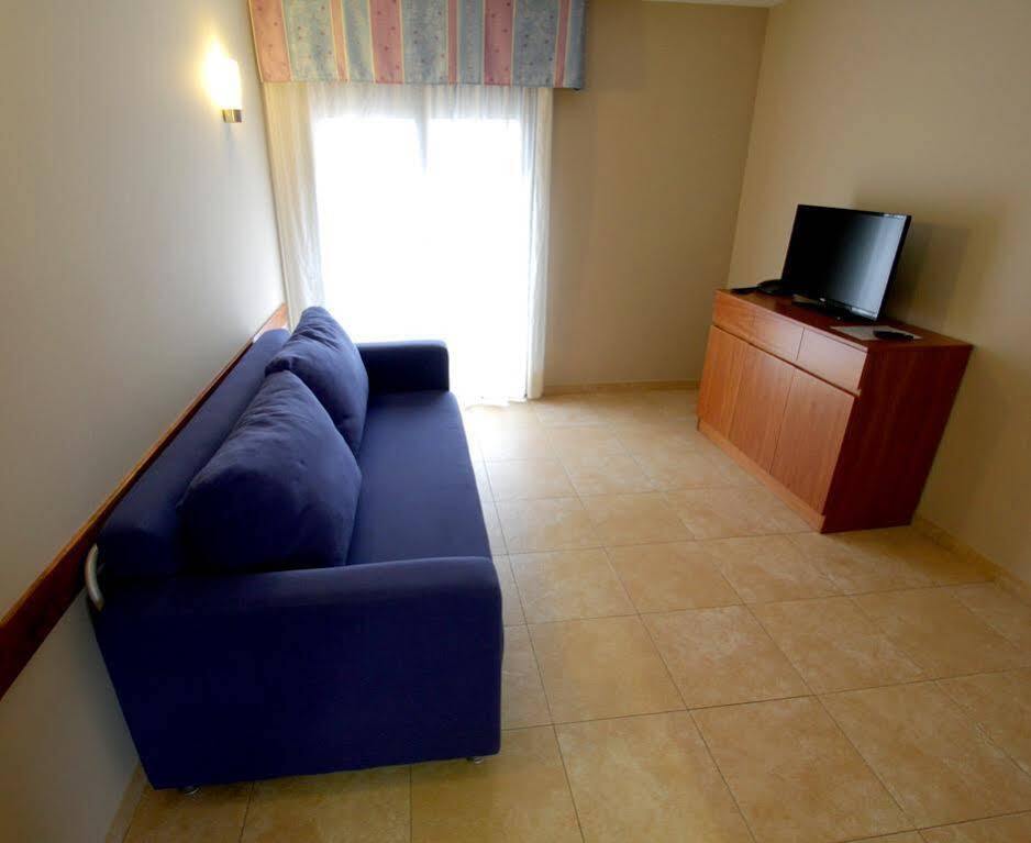 Aparthotel Iceberg Sant Julià de Lòria Εξωτερικό φωτογραφία
